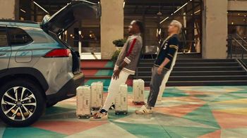 2022 Toyota Corolla Cross TV Spot, 'Olympics: Find Your Groove' Song by Jung Youth [T1] - Thumbnail 5