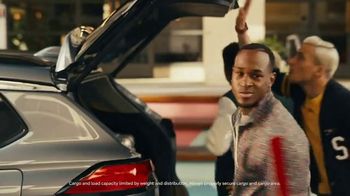 2022 Toyota Corolla Cross TV Spot, 'Olympics: Find Your Groove' Song by Jung Youth [T1] - Thumbnail 7