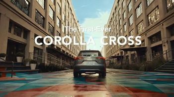 2022 Toyota Corolla Cross TV Spot, 'Olympics: Find Your Groove' Song by Jung Youth [T1] - Thumbnail 9