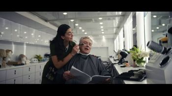 BMW Super Bowl 2024 TV Spot, 'Talkin Like Walken' Featuring Christopher Walken, Usher [T1] - Thumbnail 5