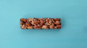 KIND Dark Chocolate Nuts & Sea Salt TV Spot, 'Give KIND a Try!'