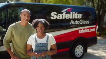 Safelite Auto Glass TV Spot, 'Home Improvement'