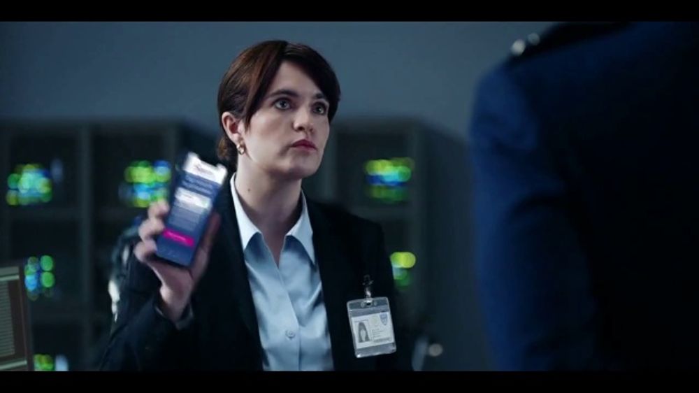 Experian TV Spot, 'Command Center'