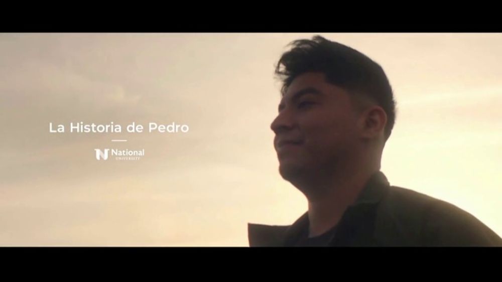 National University TV Spot, 'Pedro' [Spanish]