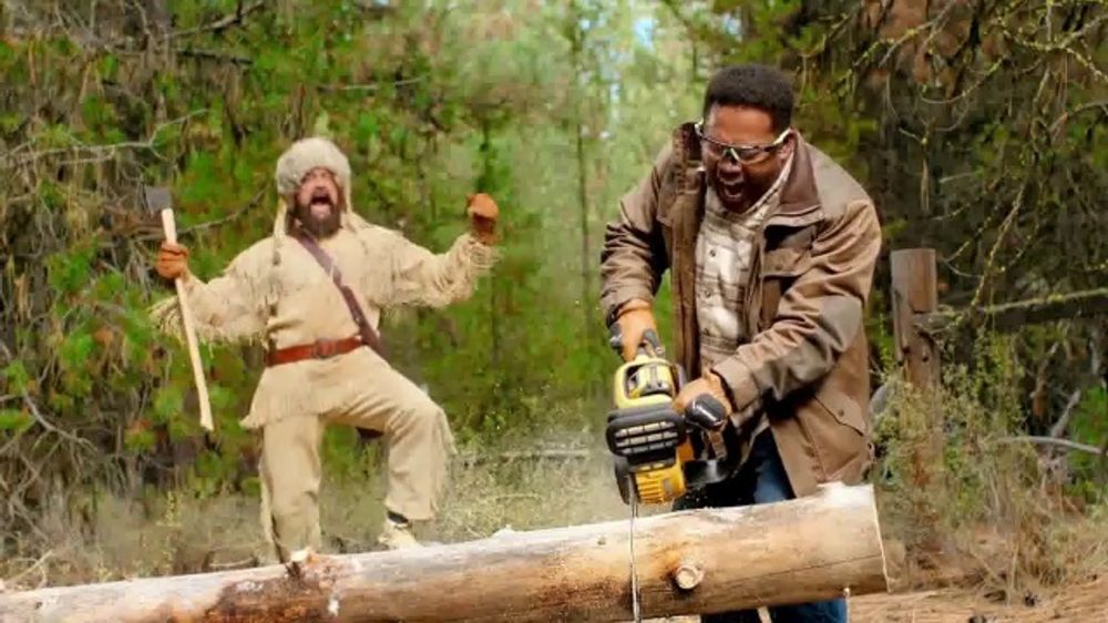 Old Trapper TV Spot, 'Energy Emergency'