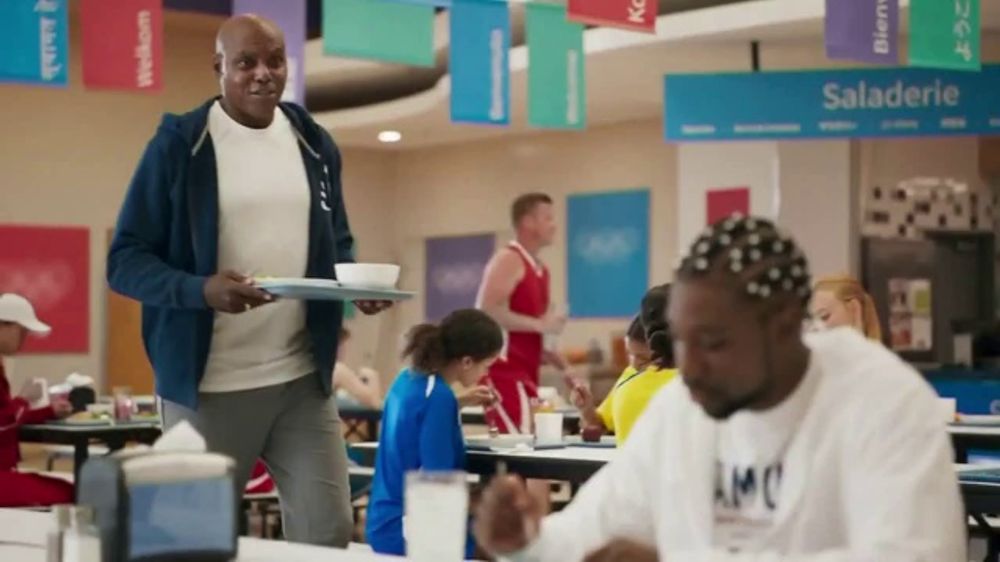 Tide TV Spot, 'Olympics: Stains Happen to the Best of Us' Featuring Noah Lyles, Carl Lewis
