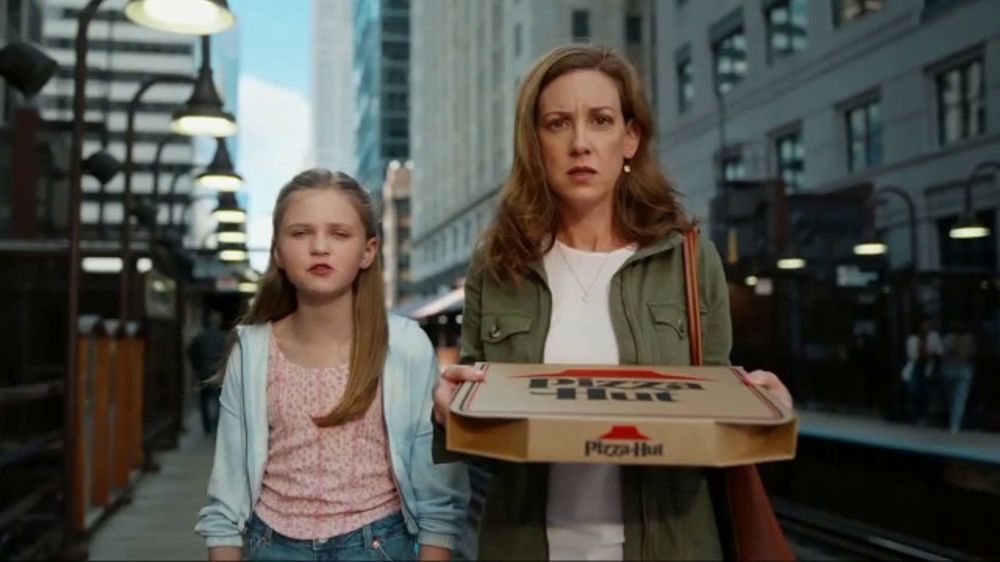 Pizza Hut Chicago Tavern Style Pizza TV Spot, 'Our Thing: Thin Crust'