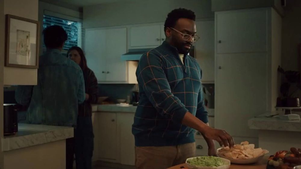 Mattress Firm July Fourth Sale TV Spot, 'How This Gross Dipper Sleeps at Night' Song by Lionel Richie