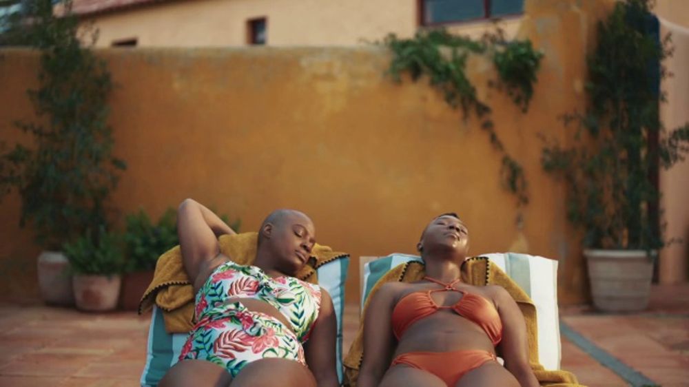VRBO TV Spot, 'Relax: Sunbathing: Host Free Stays' Song by Orquesta Akokán