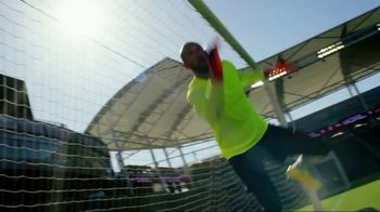 Frito Lay TV Spot, 'FIFA World Cup: Is It Called Soccer or Football?' Featuring Chicharito - Thumbnail 7
