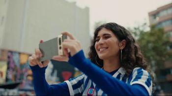 Google Pixel 7 TV Spot, 'The Beautiful Game Belongs to All of Us: Watch and Buds' Ft. Megan Rapinoe, Prince Royce, Carlos Valderrama - Thumbnail 6
