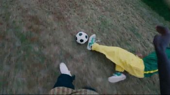 Google Pixel 7 TV Spot, 'The Beautiful Game Belongs to All of Us: Watch and Buds' Ft. Megan Rapinoe, Prince Royce, Carlos Valderrama - Thumbnail 7