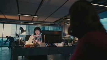 Hulu TV Spot, 'When You Have to Watch' Song by Mel Torme - Thumbnail 4