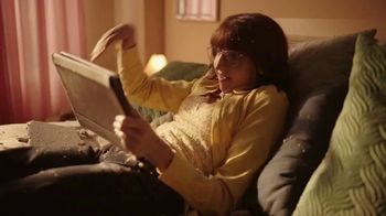 Hulu TV Spot, 'When You Have to Watch' Song by Mel Torme - Thumbnail 7