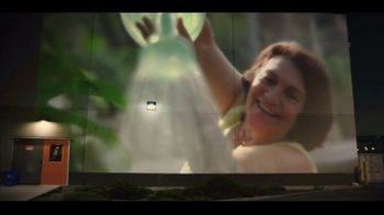 Walmart TV Spot, 'Live Better' Song by Michael Kiwanuka - Thumbnail 6
